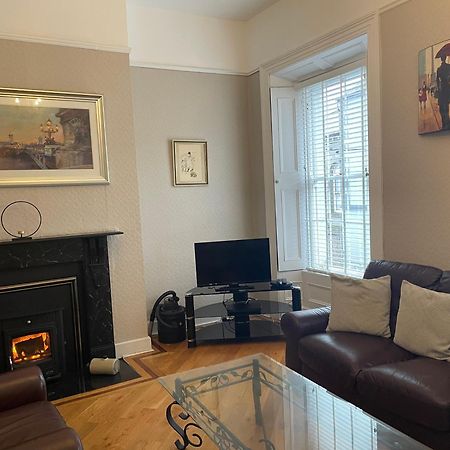 Parisian Style Townhouse Villa Carrick-on-Shannon Exterior photo