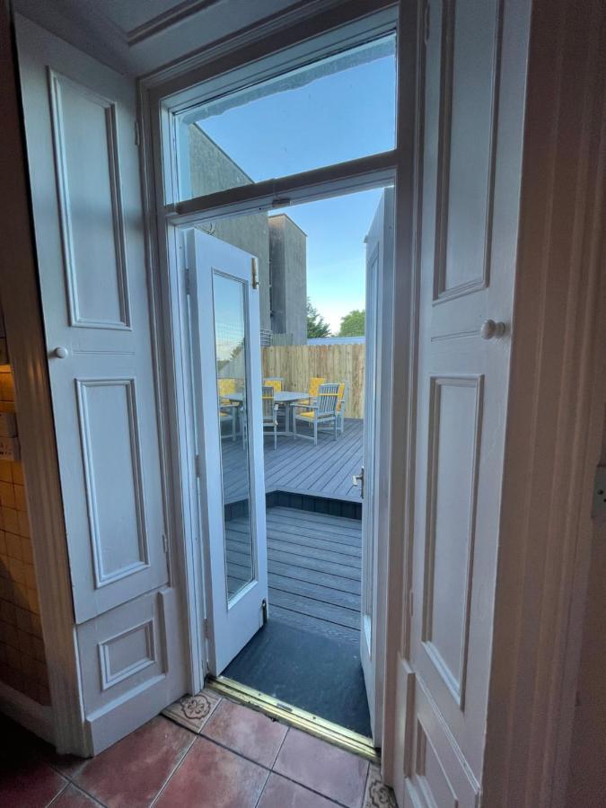 Parisian Style Townhouse Villa Carrick-on-Shannon Exterior photo